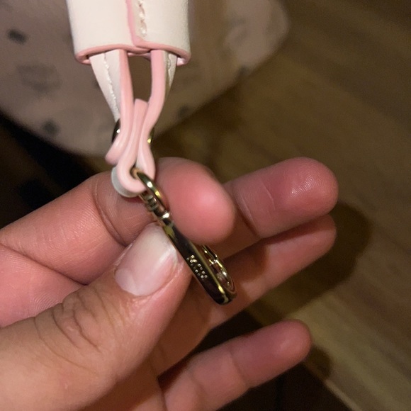 ❤️authentic mcm viseto aren pink logo tote EUC - Picture 6 of 14